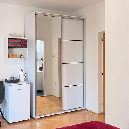 Rooms Kate Krk Town Exterior photo